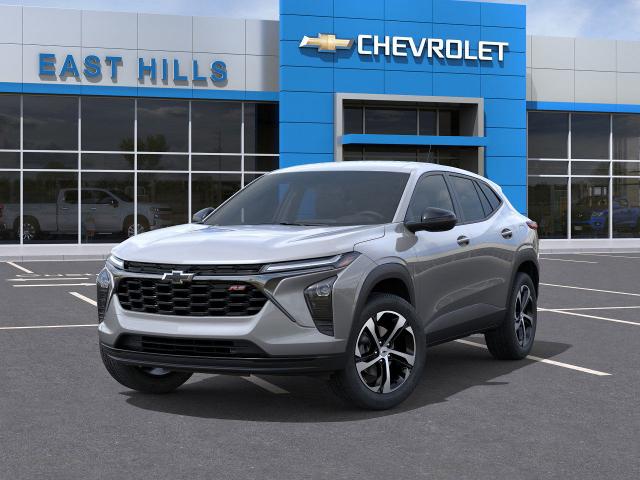 2025 Chevrolet Trax Vehicle Photo in Roslyn, NY 11576