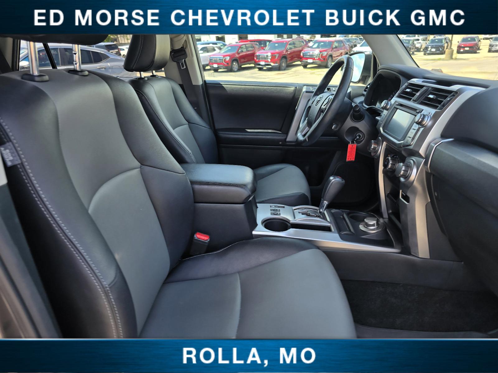 2017 Toyota 4Runner Vehicle Photo in Rolla, MO 65401