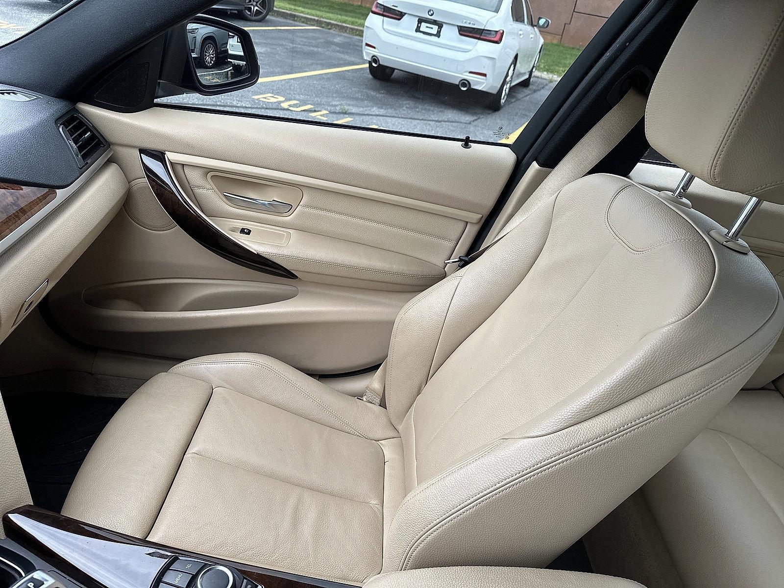 2014 BMW 320i xDrive Vehicle Photo in Lancaster, PA 17601