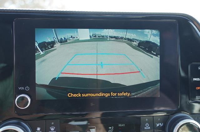 2024 Toyota Highlander Vehicle Photo in Riverdale, UT 84405
