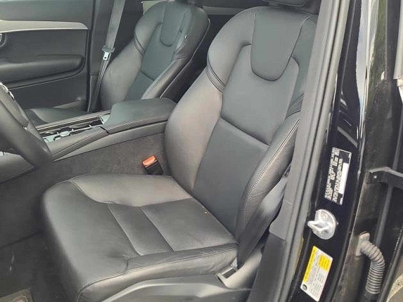 2024 Volvo XC90 Vehicle Photo in Trevose, PA 19053