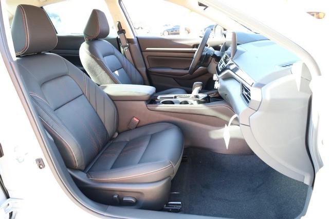 2025 Nissan Altima Vehicle Photo in Ballwin, MO 63011