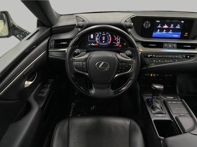 2020 Lexus ES 350 Vehicle Photo in Appleton, WI 54913