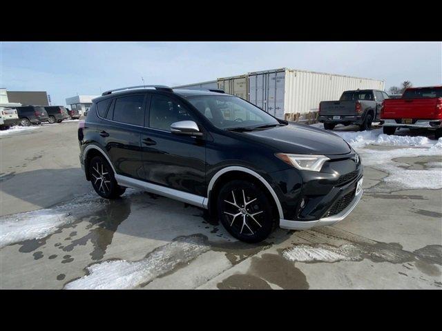 Used 2016 Toyota RAV4 SE with VIN JTMJFREV1GJ076858 for sale in Centralia, MO