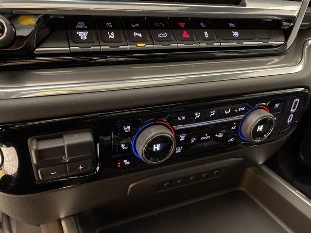 2025 Chevrolet Silverado 3500 HD Vehicle Photo in PHOENIX, AZ 85014-3381