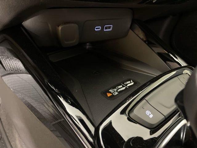 2025 Chevrolet Trax Vehicle Photo in PHOENIX, AZ 85014-3381
