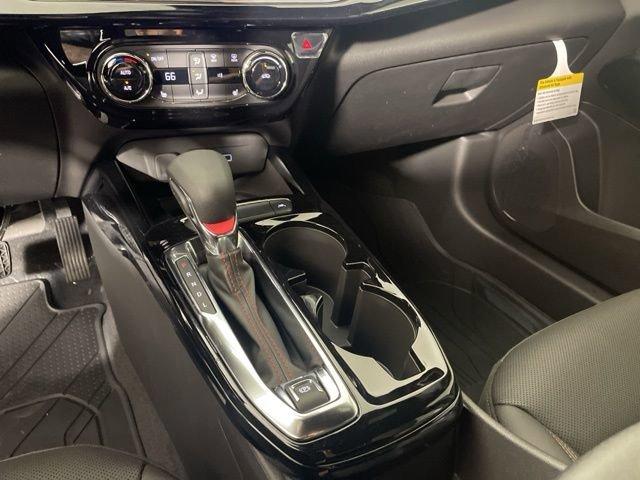 2025 Chevrolet Trax Vehicle Photo in PHOENIX, AZ 85014-3381
