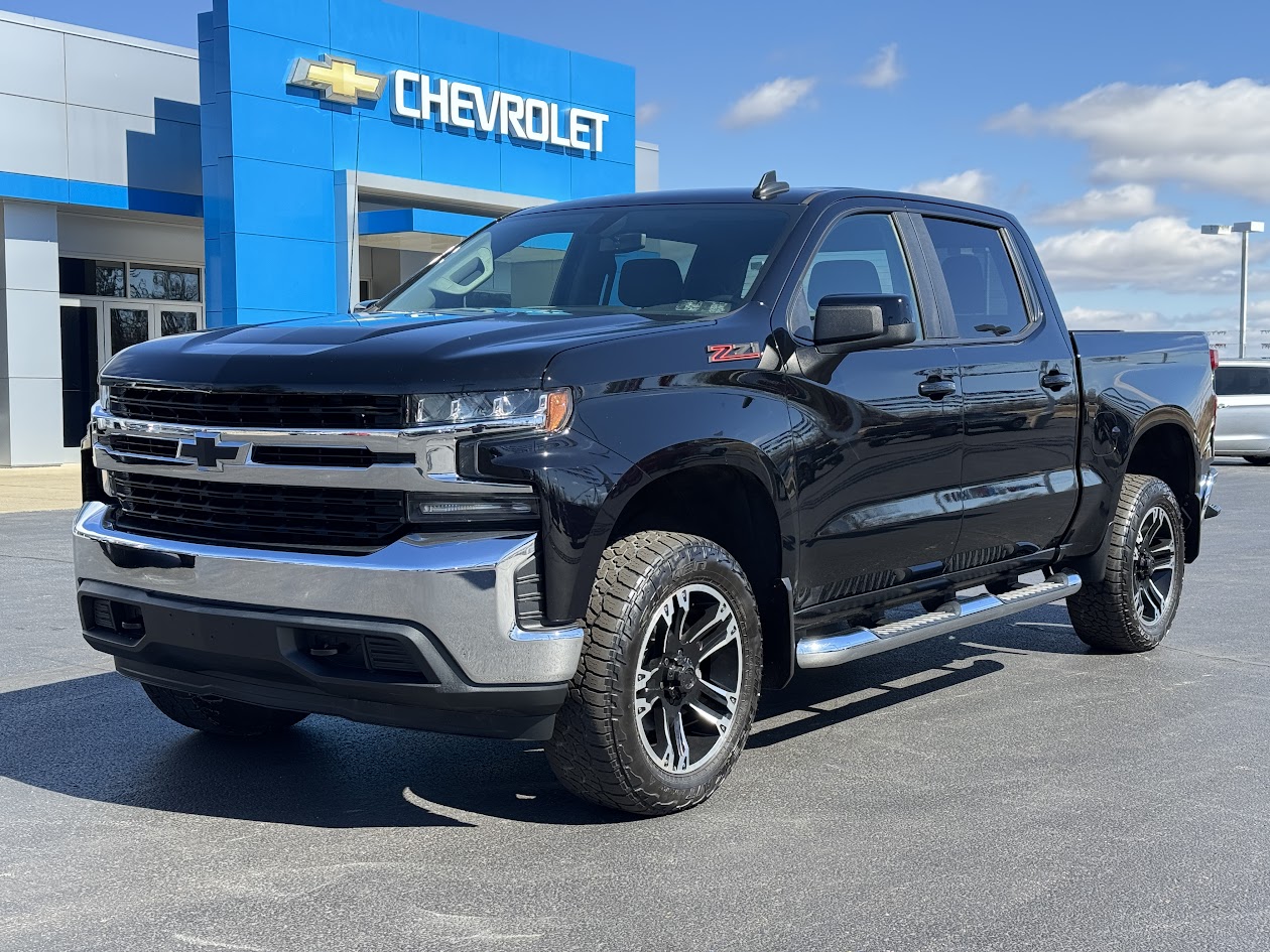 2019 Chevrolet Silverado 1500 Vehicle Photo in BOONVILLE, IN 47601-9633