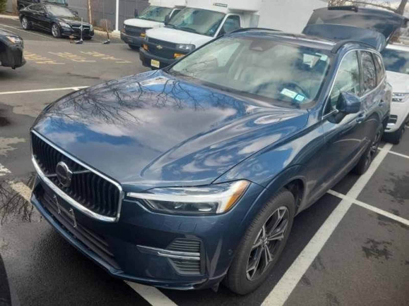 2022 Volvo XC60 Vehicle Photo in Trevose, PA 19053