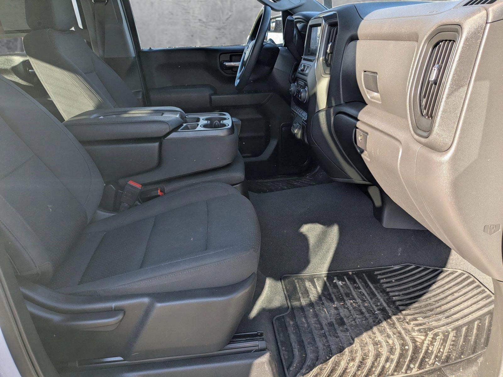 2023 Chevrolet Silverado 1500 Vehicle Photo in LONE TREE, CO 80124-2750