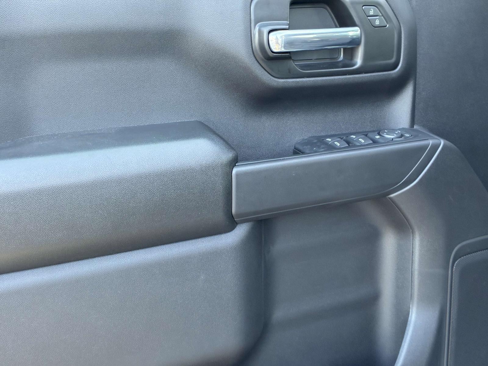 2025 Chevrolet Silverado 1500 Vehicle Photo in LOS ANGELES, CA 90007-3794