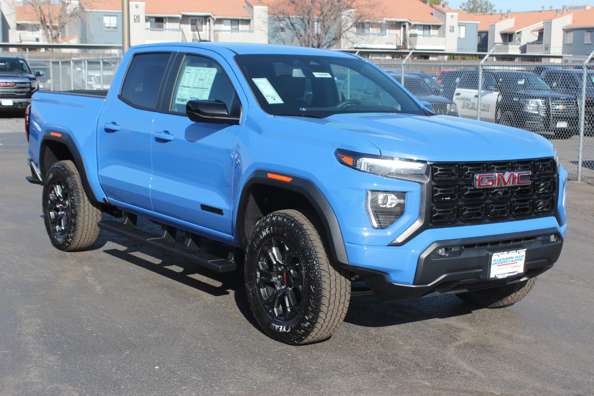 2025 GMC Canyon Vehicle Photo in AURORA, CO 80012-4011