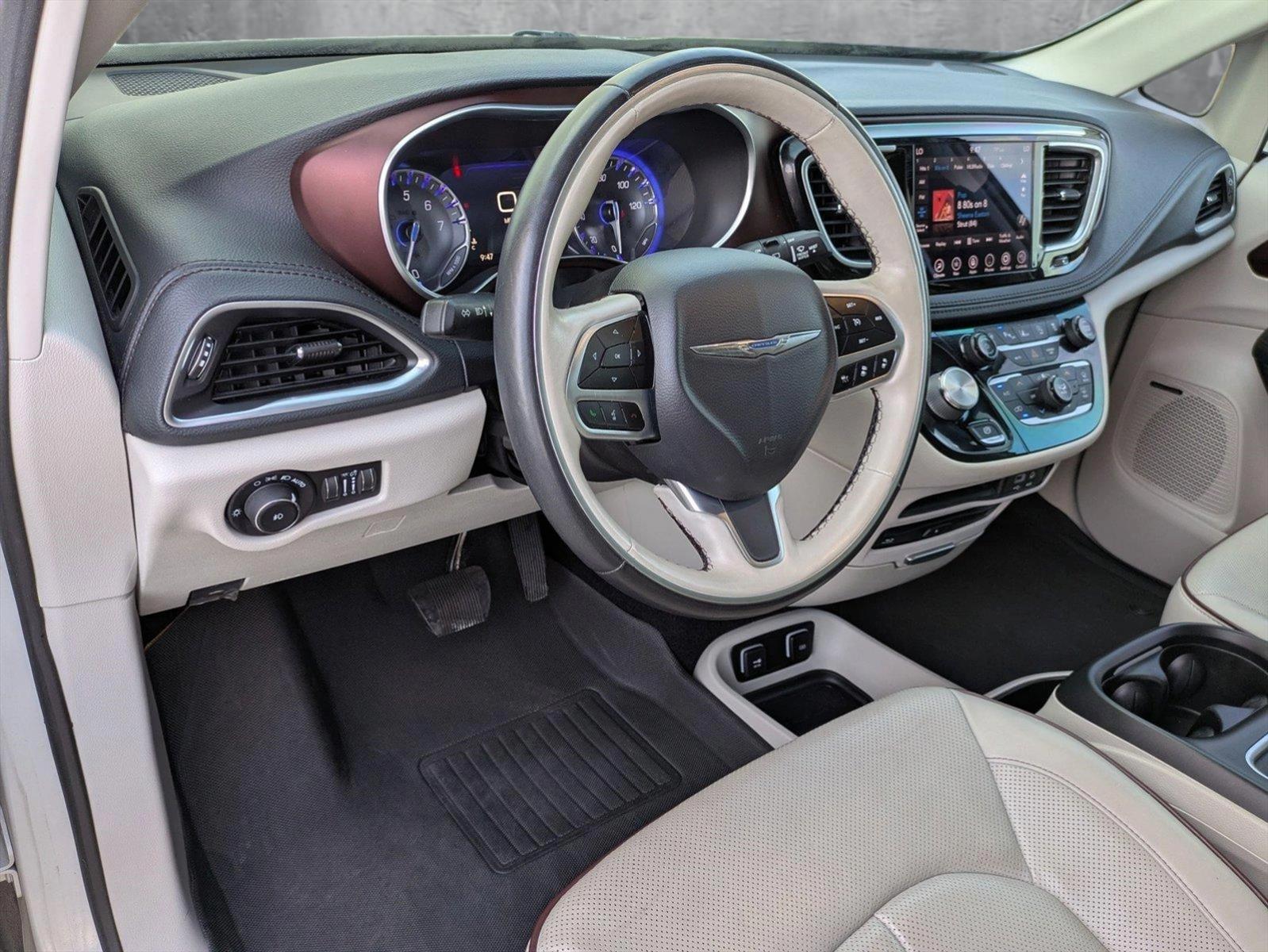 2020 Chrysler Pacifica Vehicle Photo in Corpus Christi, TX 78415