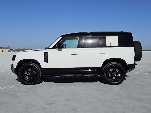 2025 Defender Vehicle Photo in AUSTIN, TX 78717