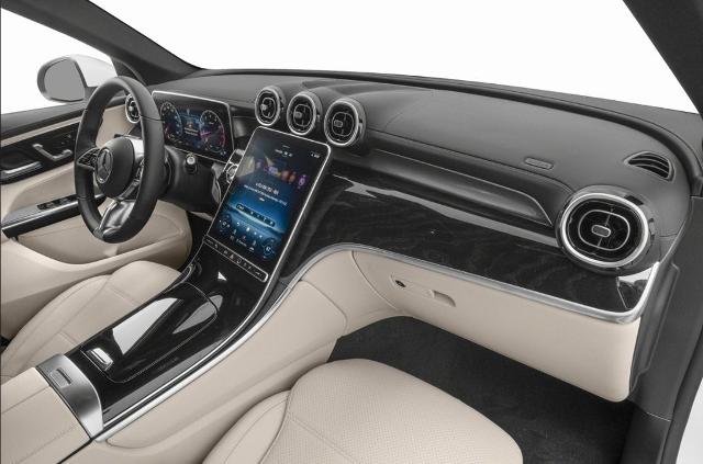 2024 Mercedes-Benz GLC Vehicle Photo in Tulsa, OK 74129