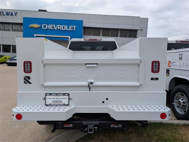 2025 Chevrolet Silverado 3500 HD Vehicle Photo in ENGLEWOOD, CO 80113-6708