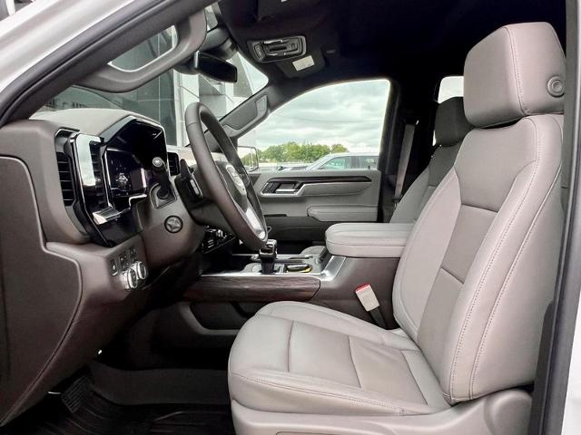 2025 GMC Sierra 1500 Vehicle Photo in EFFINGHAM, IL 62401-2832