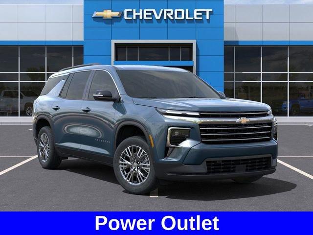 2025 Chevrolet Traverse Vehicle Photo in BROCKTON, MA 02301-7113