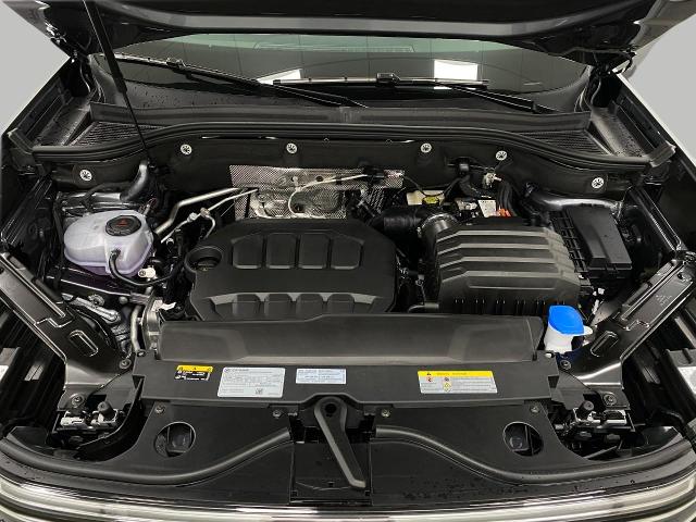 2025 Volkswagen Atlas Vehicle Photo in Appleton, WI 54913