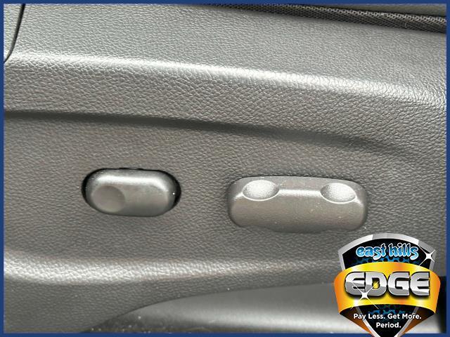 2022 Chevrolet Trax Vehicle Photo in Roslyn, NY 11576