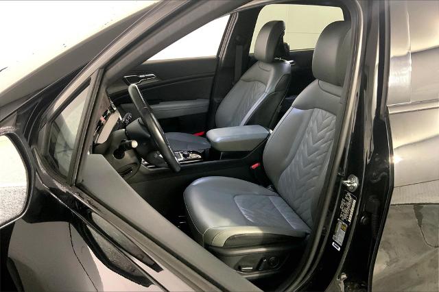 2023 Kia Sportage Vehicle Photo in Lees Summit, MO 64086