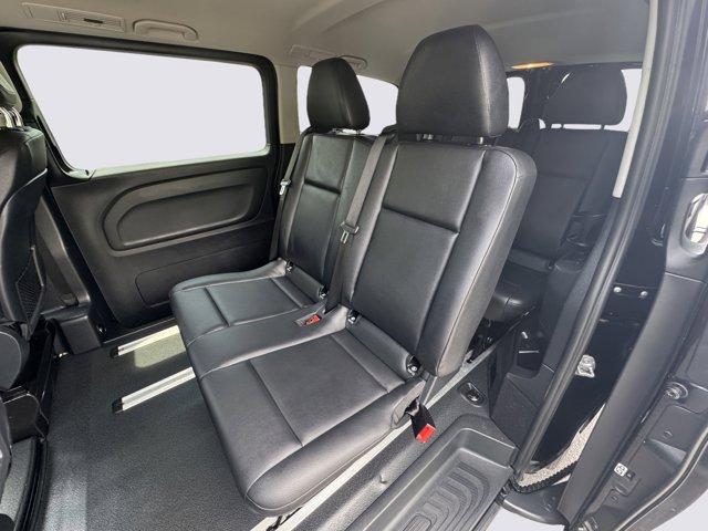 2020 Mercedes-Benz Metris Passenger Van Vehicle Photo in LEOMINSTER, MA 01453-2952