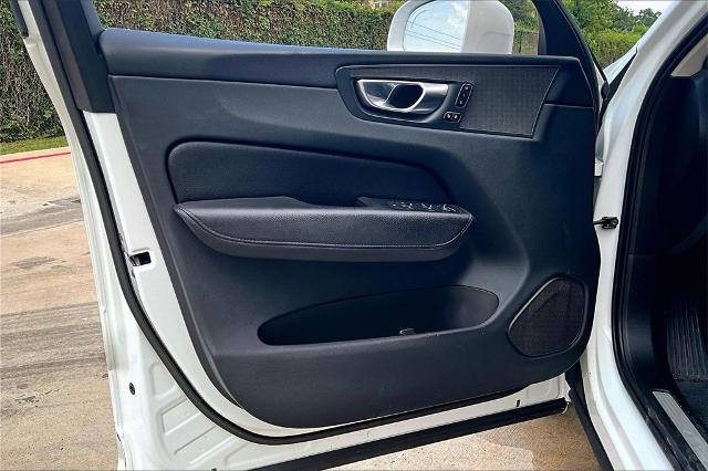 2022 Volvo XC60 Vehicle Photo in Houston, TX 77007