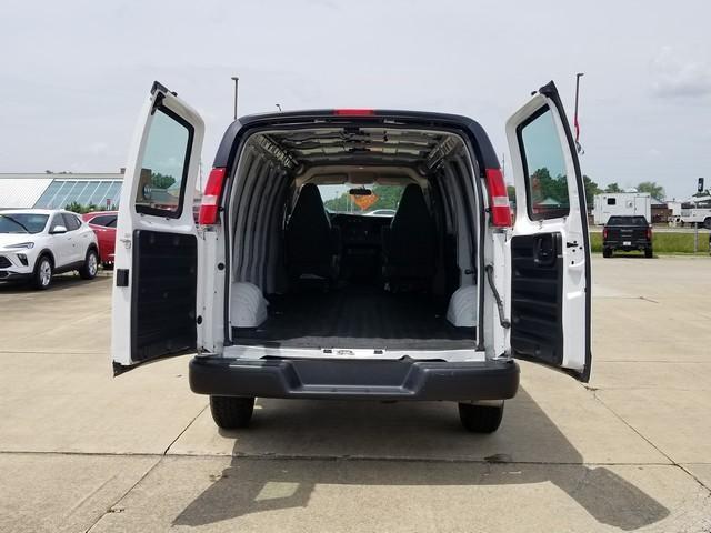 2021 Chevrolet Express Cargo 2500 Vehicle Photo in ELYRIA, OH 44035-6349