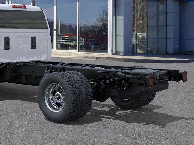 2025 Chevrolet Silverado 3500 HD Chassis Cab Vehicle Photo in DANBURY, CT 06810-5034