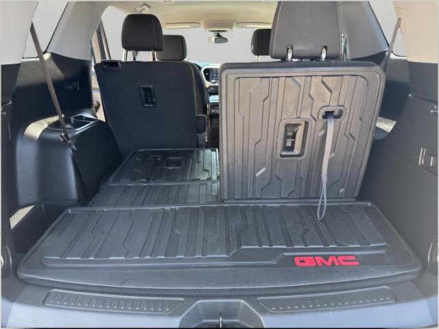 2023 GMC Acadia Vehicle Photo in MANITOWOC, WI 54220-5838