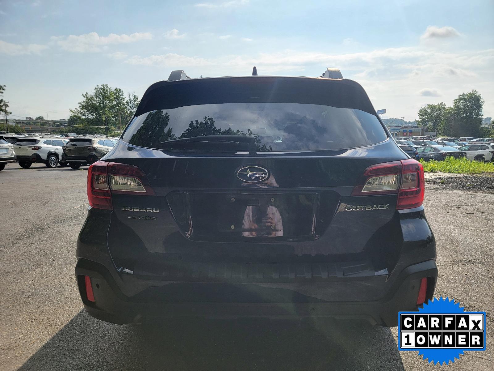 2018 Subaru Outback Vehicle Photo in Harrisburg, PA 17111
