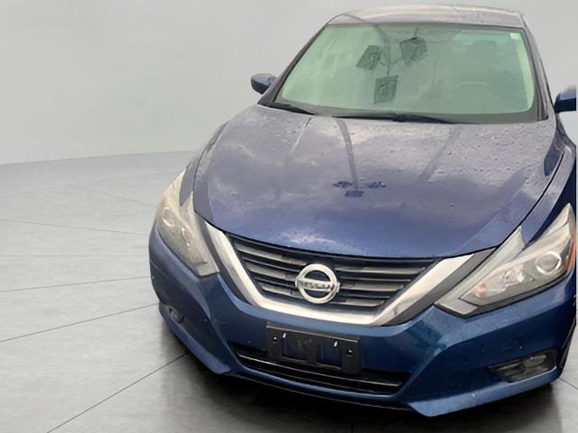 2016 Nissan Altima Vehicle Photo in NEENAH, WI 54956-2243