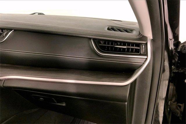2022 Jeep Grand Cherokee L Vehicle Photo in INDEPENDENCE, MO 64055-1377