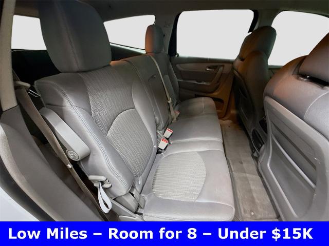 2017 Chevrolet Traverse Vehicle Photo in EVERETT, WA 98203-5662