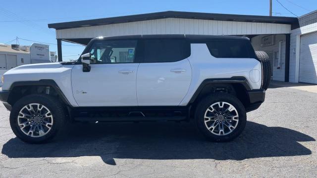 2025 GMC HUMMER EV SUV Vehicle Photo in TURLOCK, CA 95380-4918