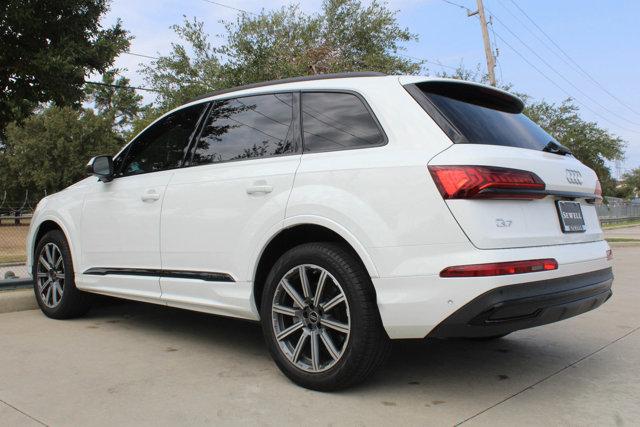 2024 Audi Q7 Vehicle Photo in HOUSTON, TX 77090