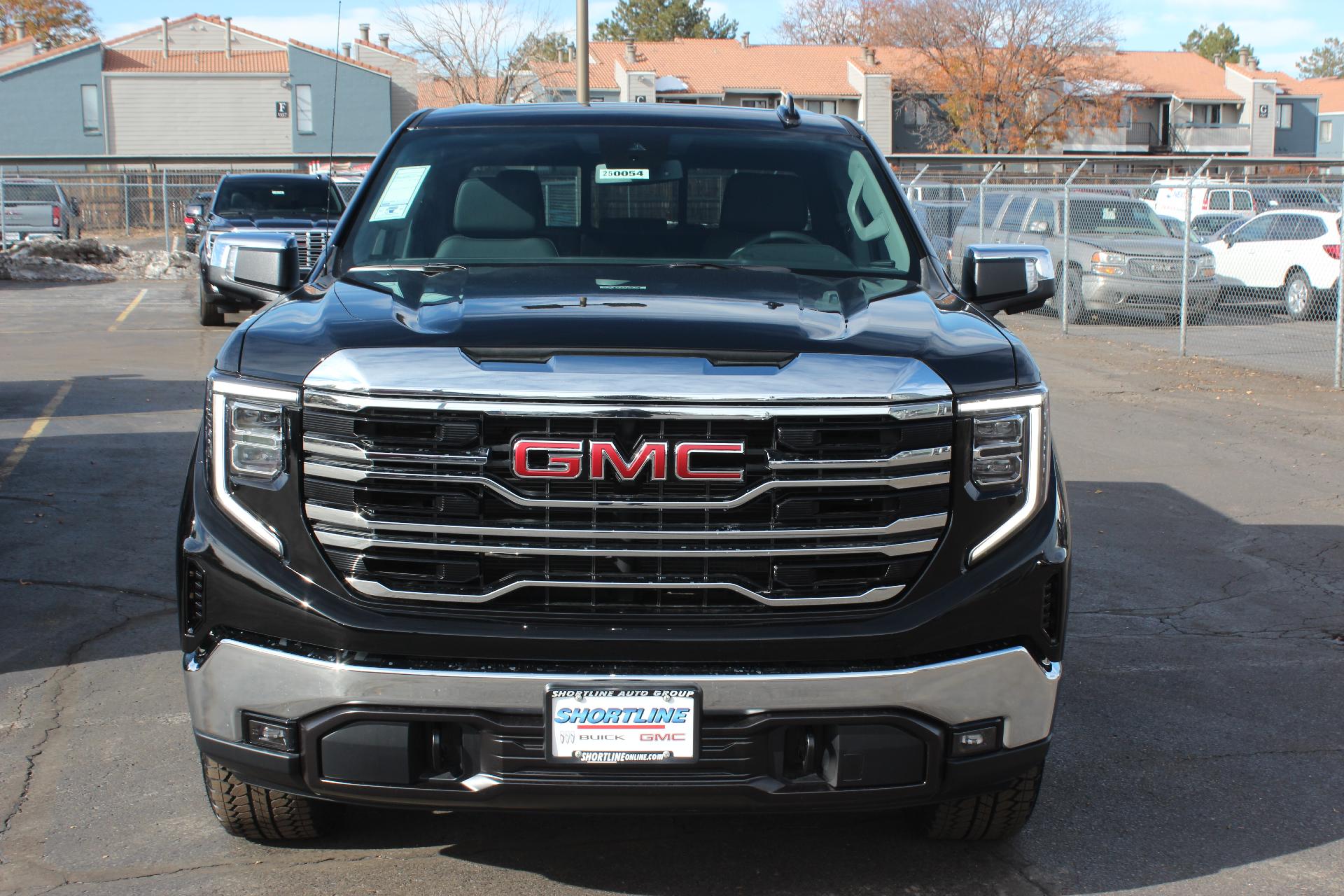 2025 GMC Sierra 1500 Vehicle Photo in AURORA, CO 80012-4011