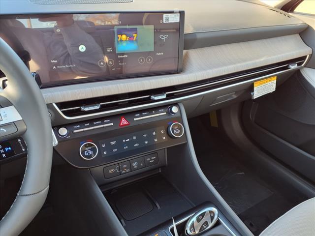 2025 Hyundai SONATA Hybrid Vehicle Photo in Peoria, IL 61615