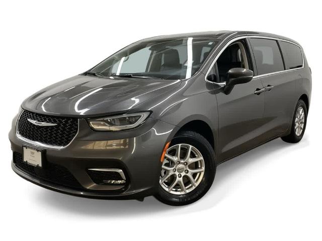 2023 Chrysler Pacifica Vehicle Photo in PORTLAND, OR 97225-3518