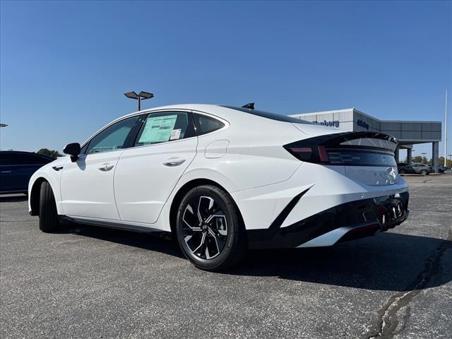 2024 Hyundai SONATA Vehicle Photo in Shiloh, IL 62269