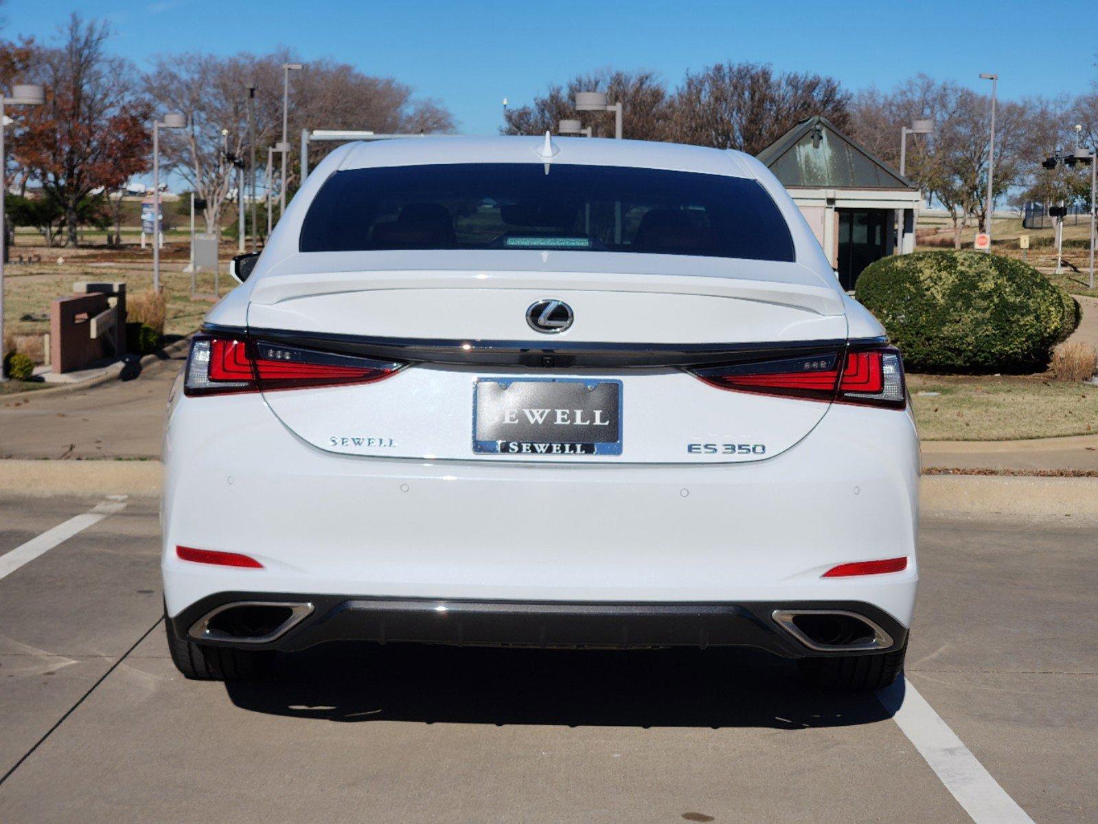 2024 Lexus ES 350 Vehicle Photo in PLANO, TX 75024