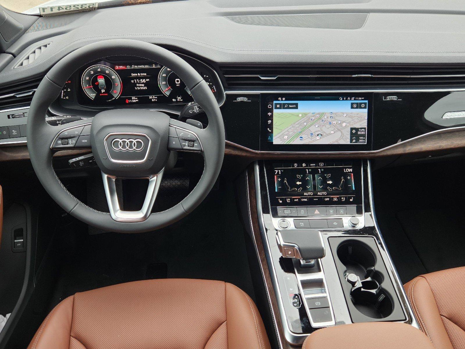 2025 Audi Q7 Vehicle Photo in SUGAR LAND, TX 77478