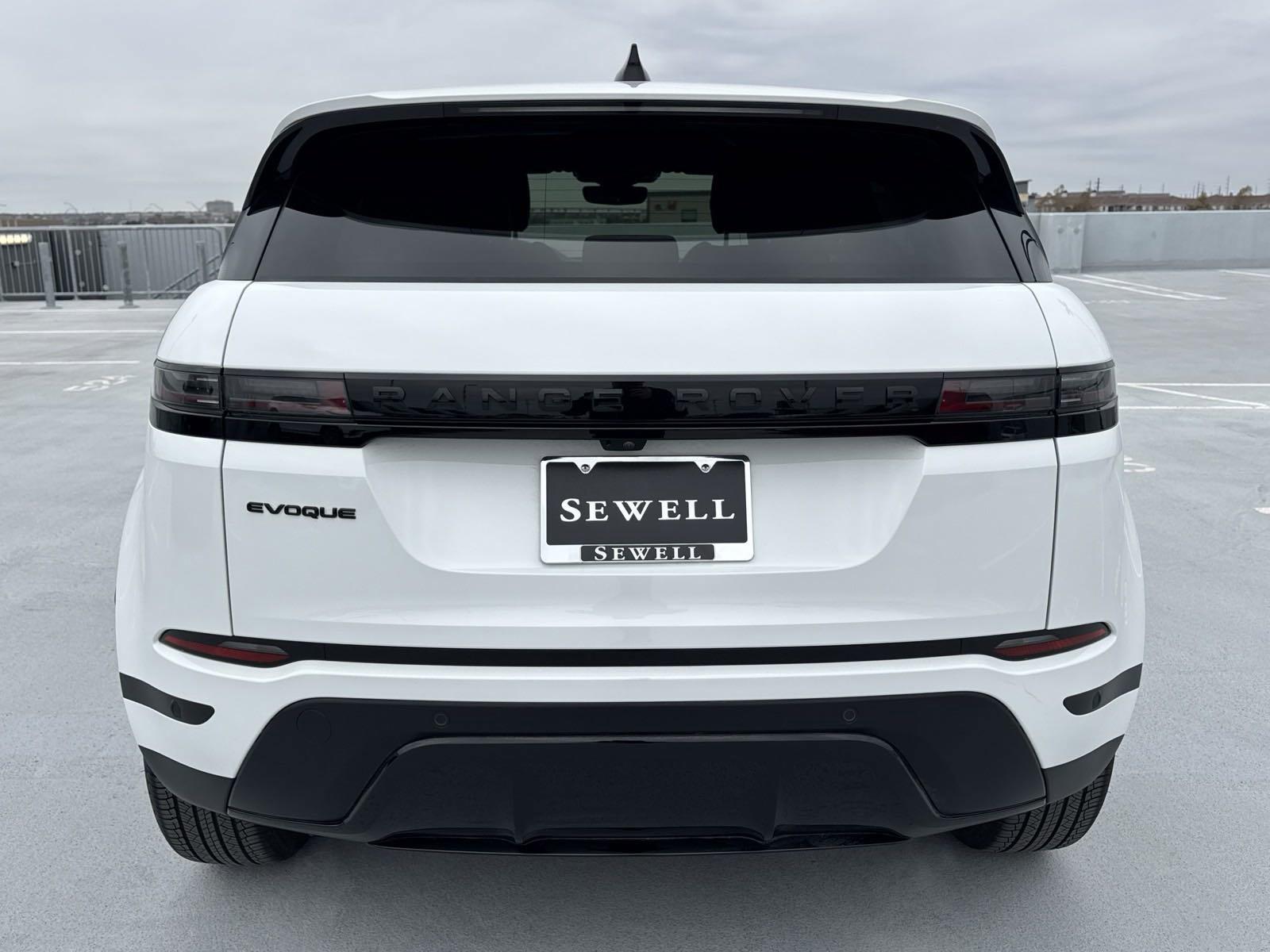 2024 Range Rover Evoque Vehicle Photo in AUSTIN, TX 78717