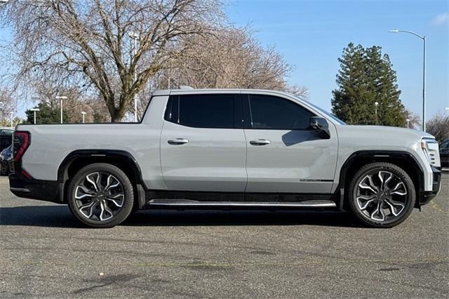 2025 GMC Sierra EV Vehicle Photo in ELK GROVE, CA 95757-8703