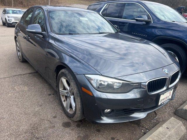 2013 BMW 3 Series Vehicle Photo in MILFORD, OH 45150-1684