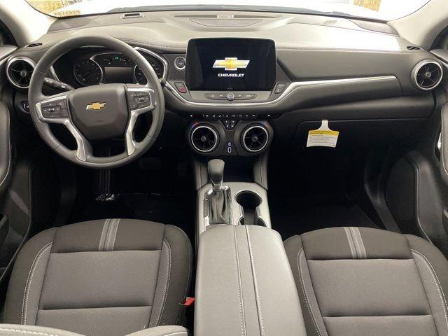 2025 Chevrolet Blazer Vehicle Photo in PHOENIX, AZ 85014-3381