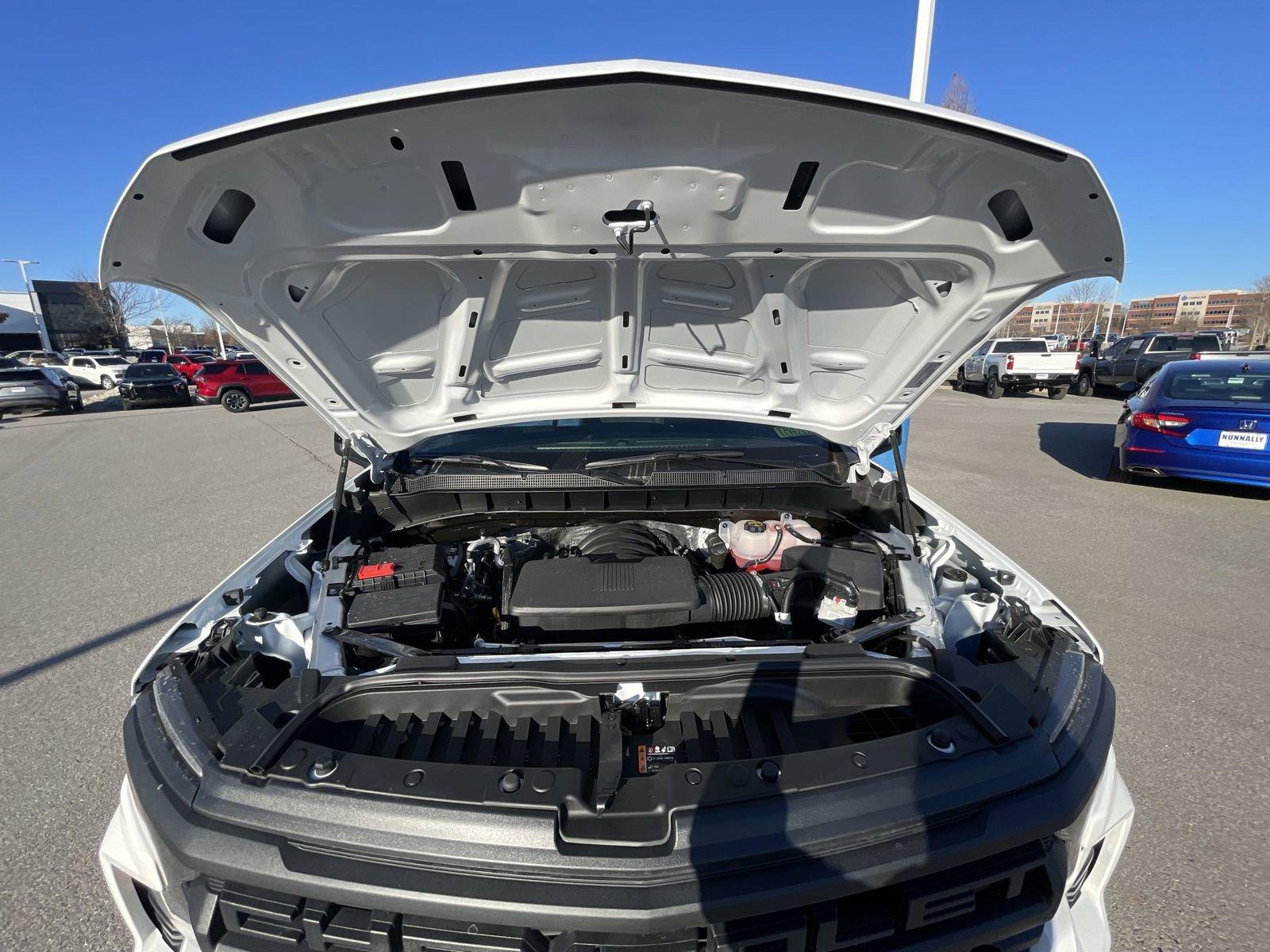 2025 Chevrolet Silverado 1500 Vehicle Photo in BENTONVILLE, AR 72712-4322