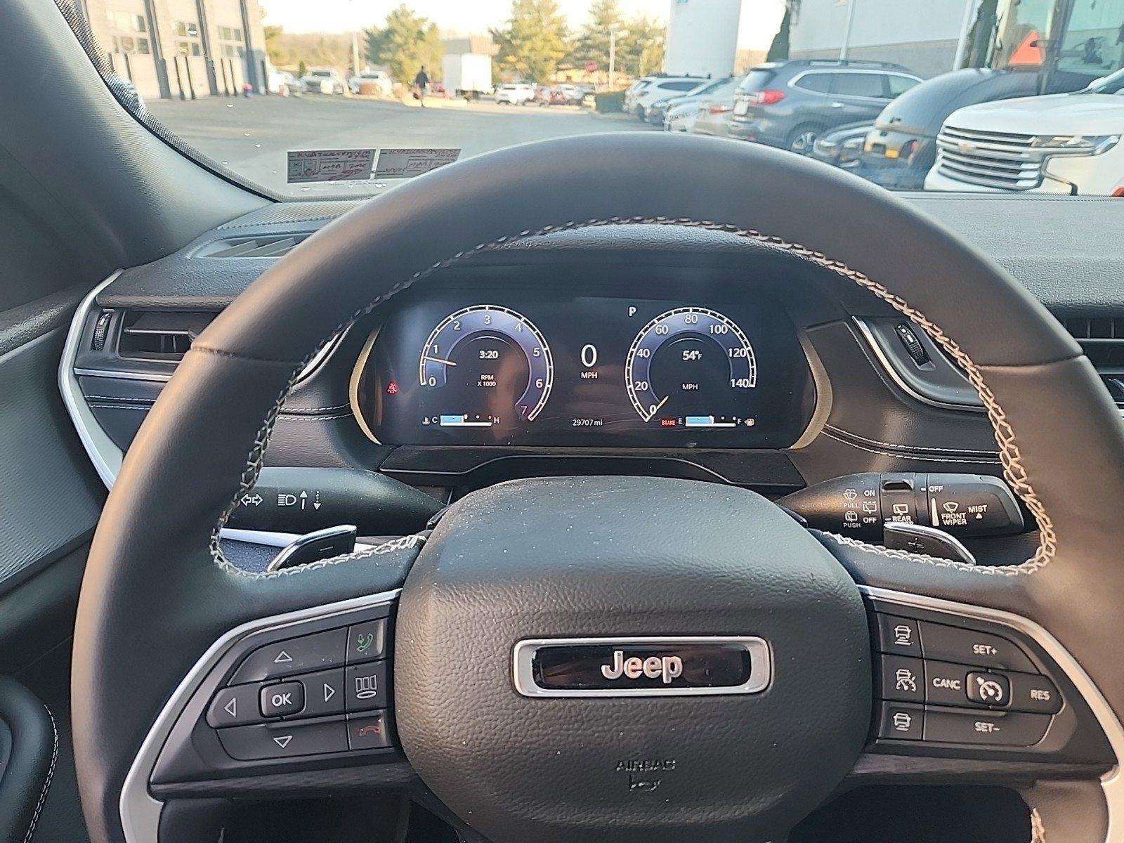 2023 Jeep Grand Cherokee L Vehicle Photo in Mechanicsburg, PA 17050