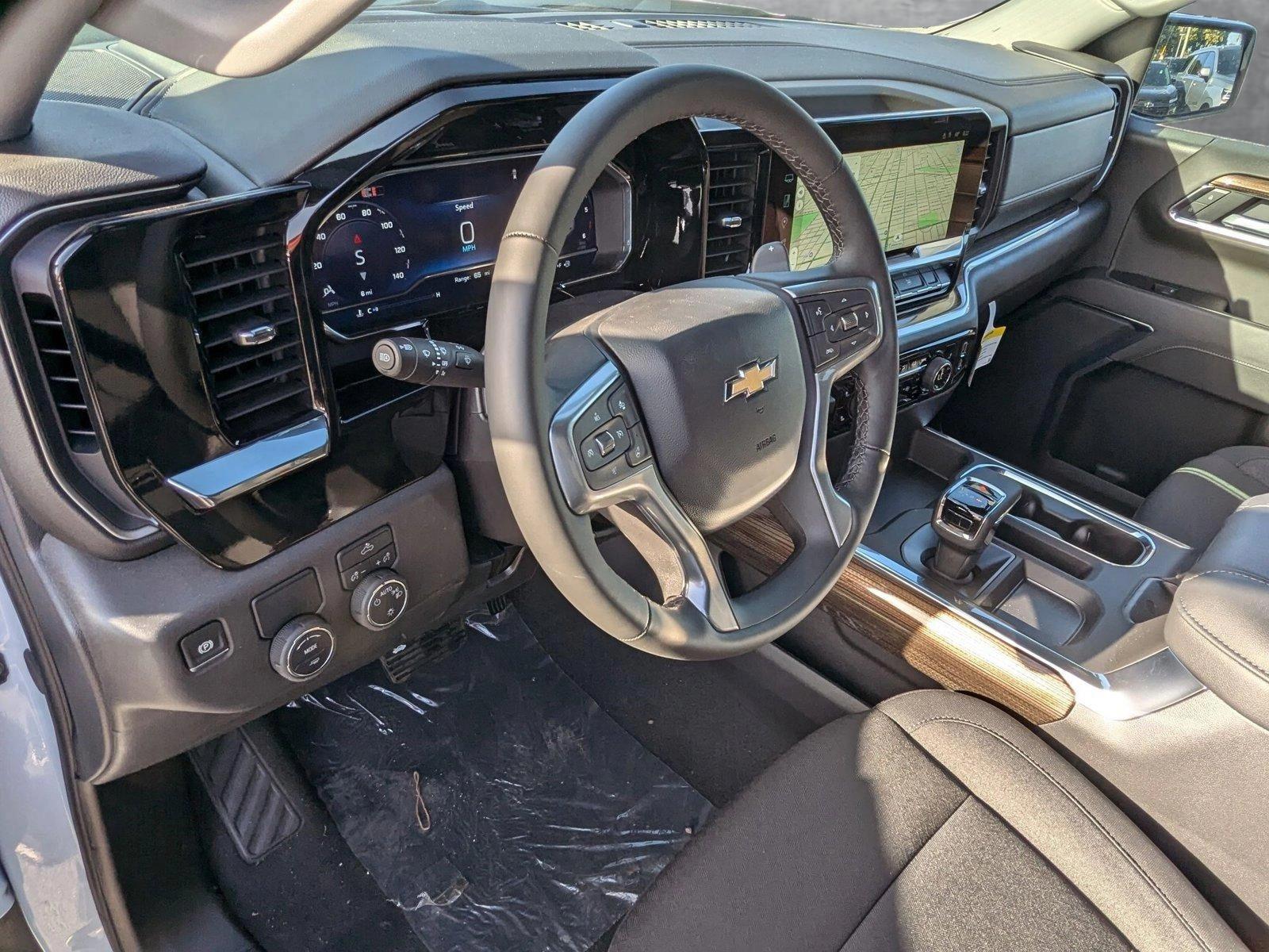 2025 Chevrolet Silverado 1500 Vehicle Photo in MIAMI, FL 33134-2699