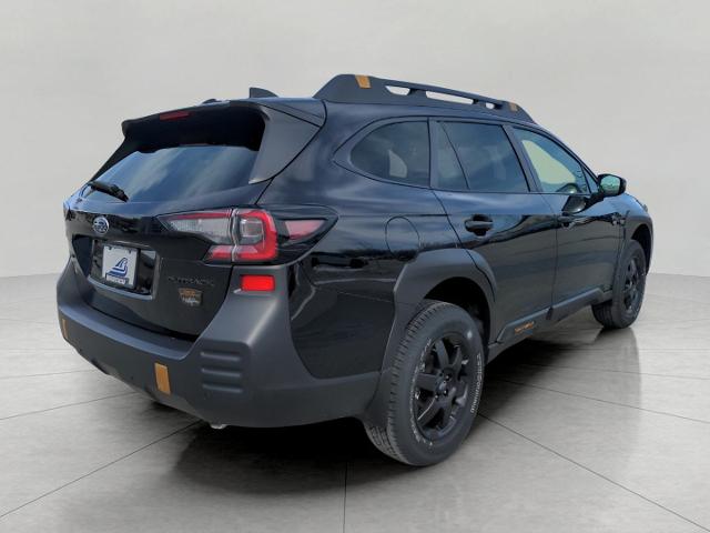 2025 Subaru Outback Vehicle Photo in Green Bay, WI 54304